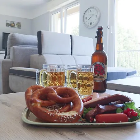 Le Bretzel, Downtown, Terrace, Elevator *